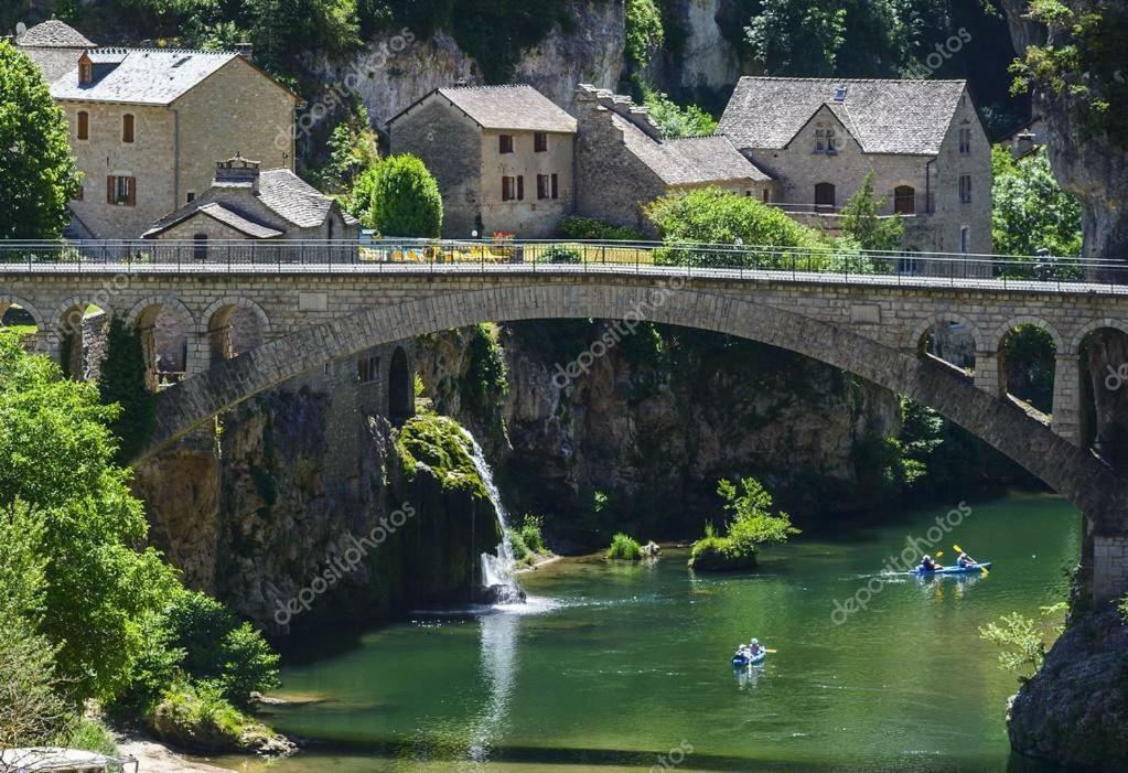 La Petite Maison D'Arnal Sainte-Enimie Luaran gambar